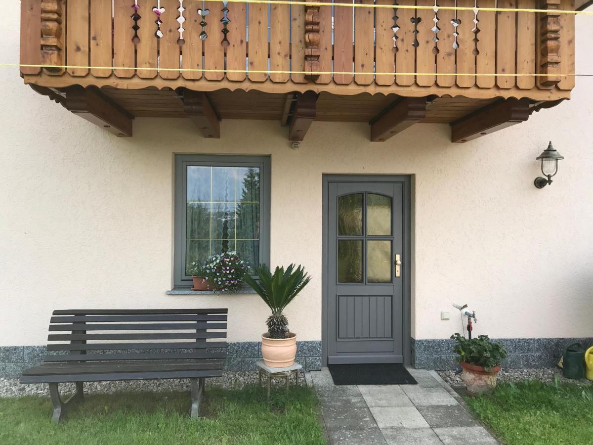 Ferienwohnung Pruefer 格赖茨 外观 照片